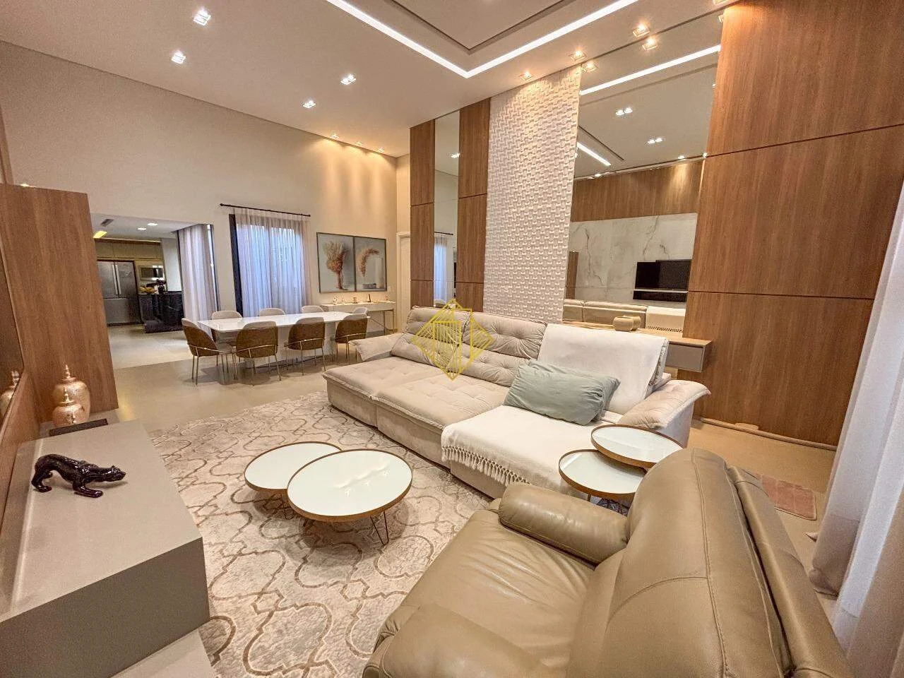 Casa à venda, 1 quarto, 2 suítes, Country - Cascavel/PR