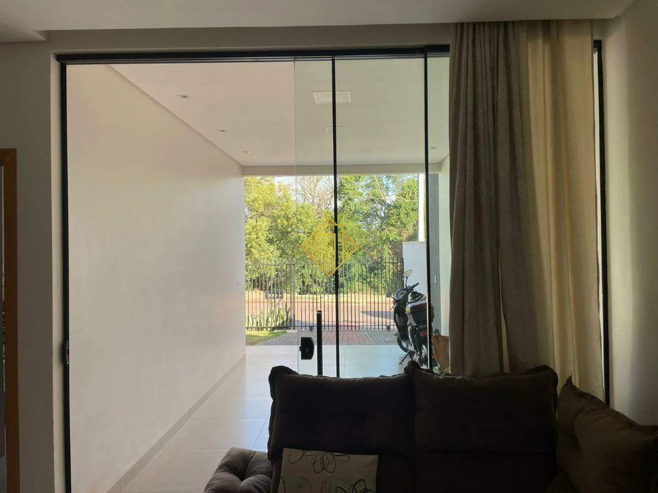 **CASA COM 01 SUÍTE E 02 QUARTOS, JARDIM CONCÓRDIA, TOLEDO/PR**