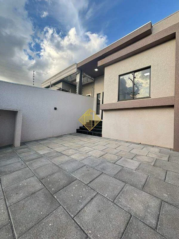 Casa térrea nova Bairro Neva com 2 suítes + 1 quarto