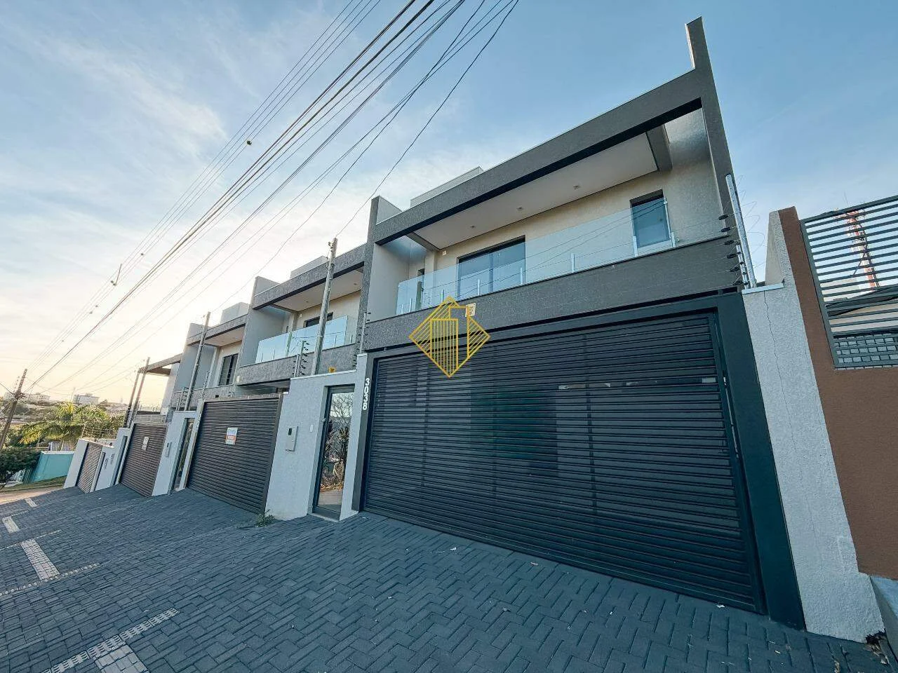 Sobrado Novo com 3 suítes no Vila Tolentino