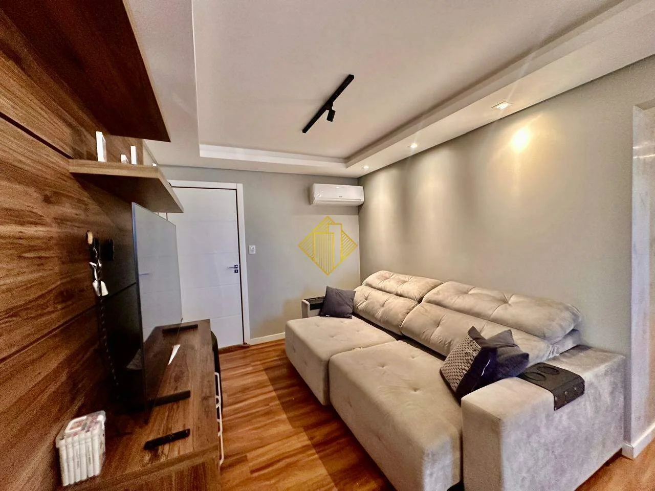 Apartamento para aluguel, 2 quartos, 2 vagas, Country - Cascavel/PR