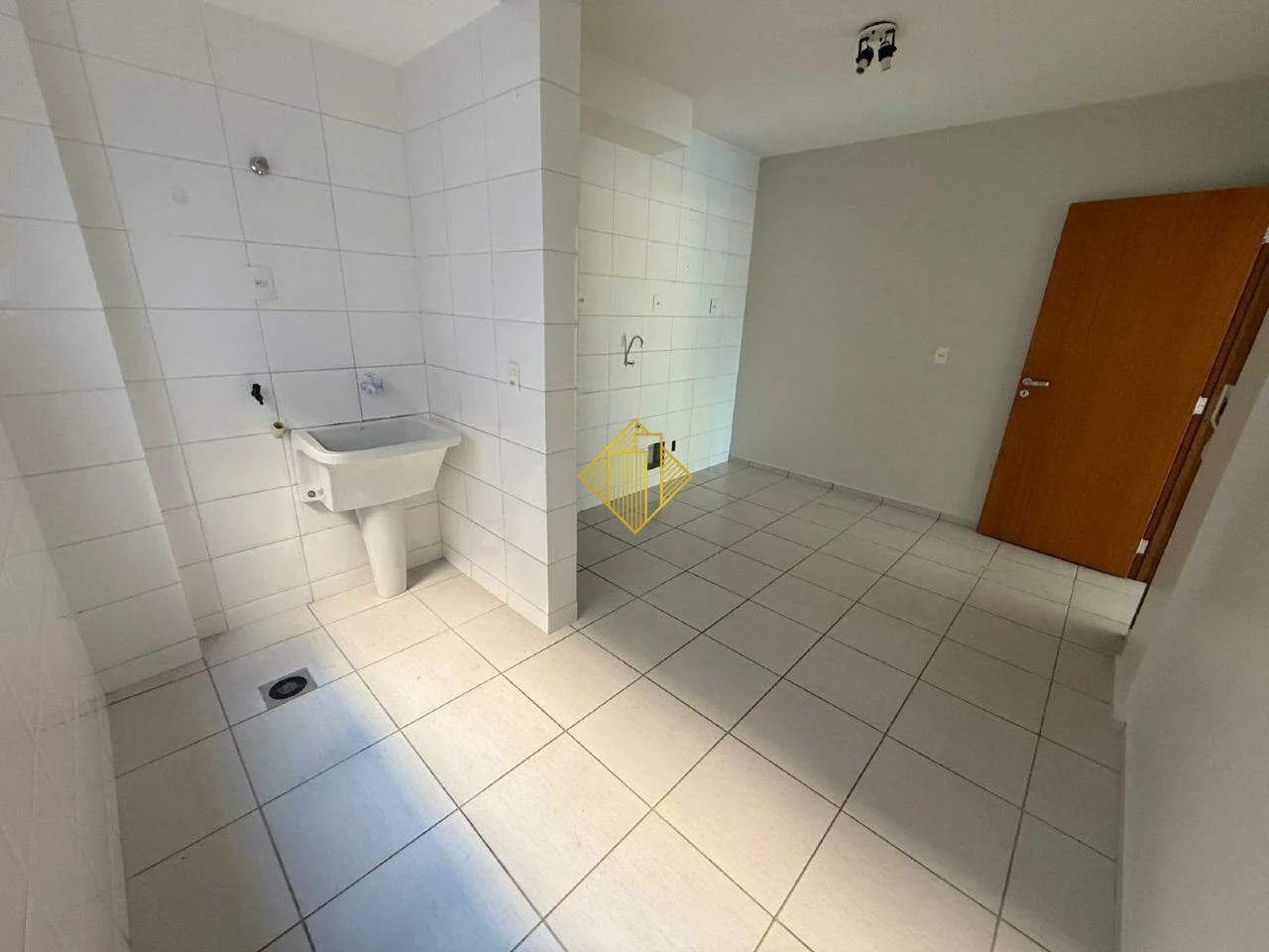 APARTAMENTO PARA LOCAÇÃO NO SANTA MARIA EM TOLEDO - PARANÁ