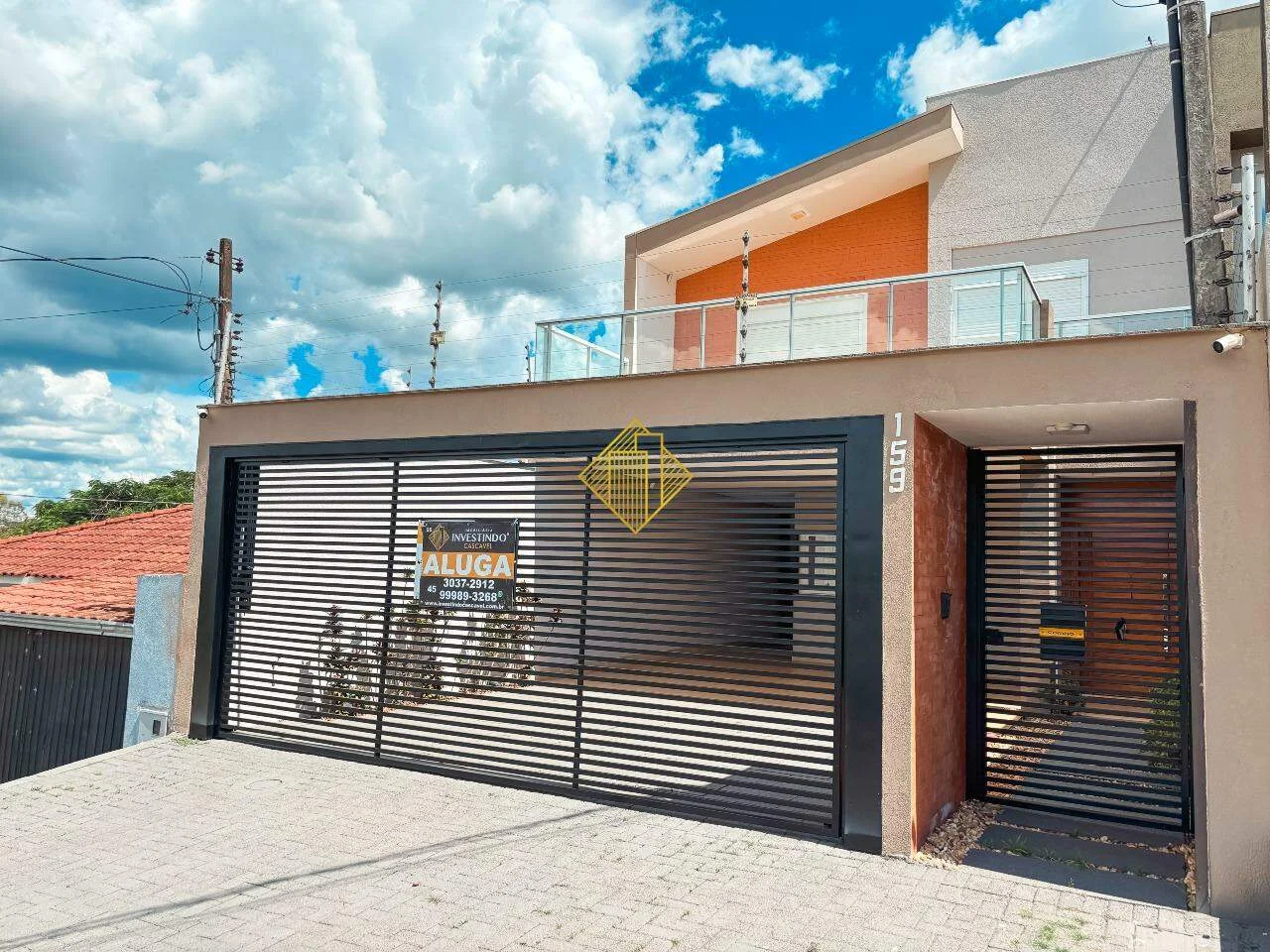 Sobrado para aluguel, 3 quartos, 1 suíte, 4 vagas, Pioneiros Catarinenses - Cascavel/PR