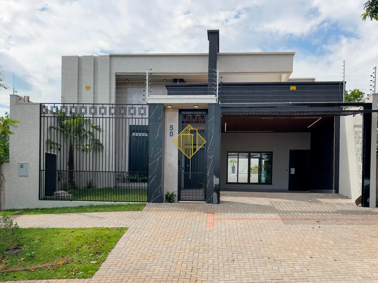 Casa à venda, 3 quartos, 3 suítes, 2 vagas, Canadá - Cascavel/PR