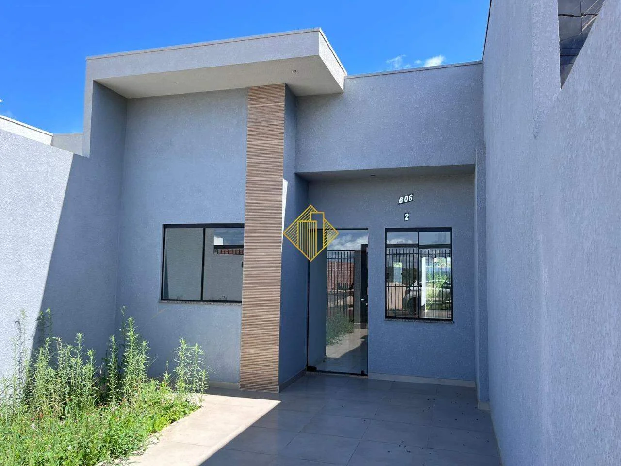 Casa à venda em Toledo, PR — Pinheirinho, 64,91 m², Financiamento e analisa Permuta