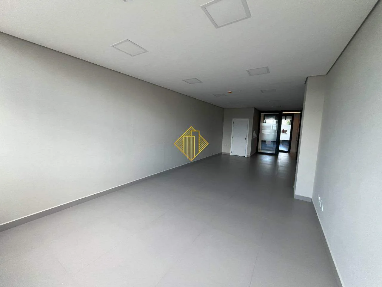 Sala Comercial para aluguel, 1 vaga, Centro - Toledo/PR