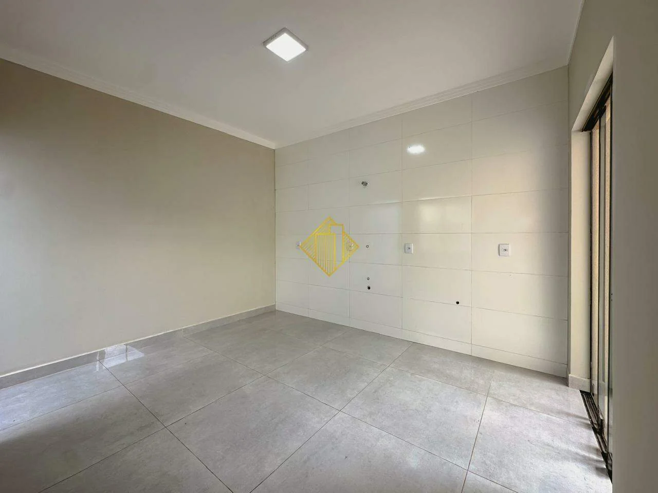 Casa à venda, 2 quartos, 1 vaga, Cascavel Velho - Cascavel/PR