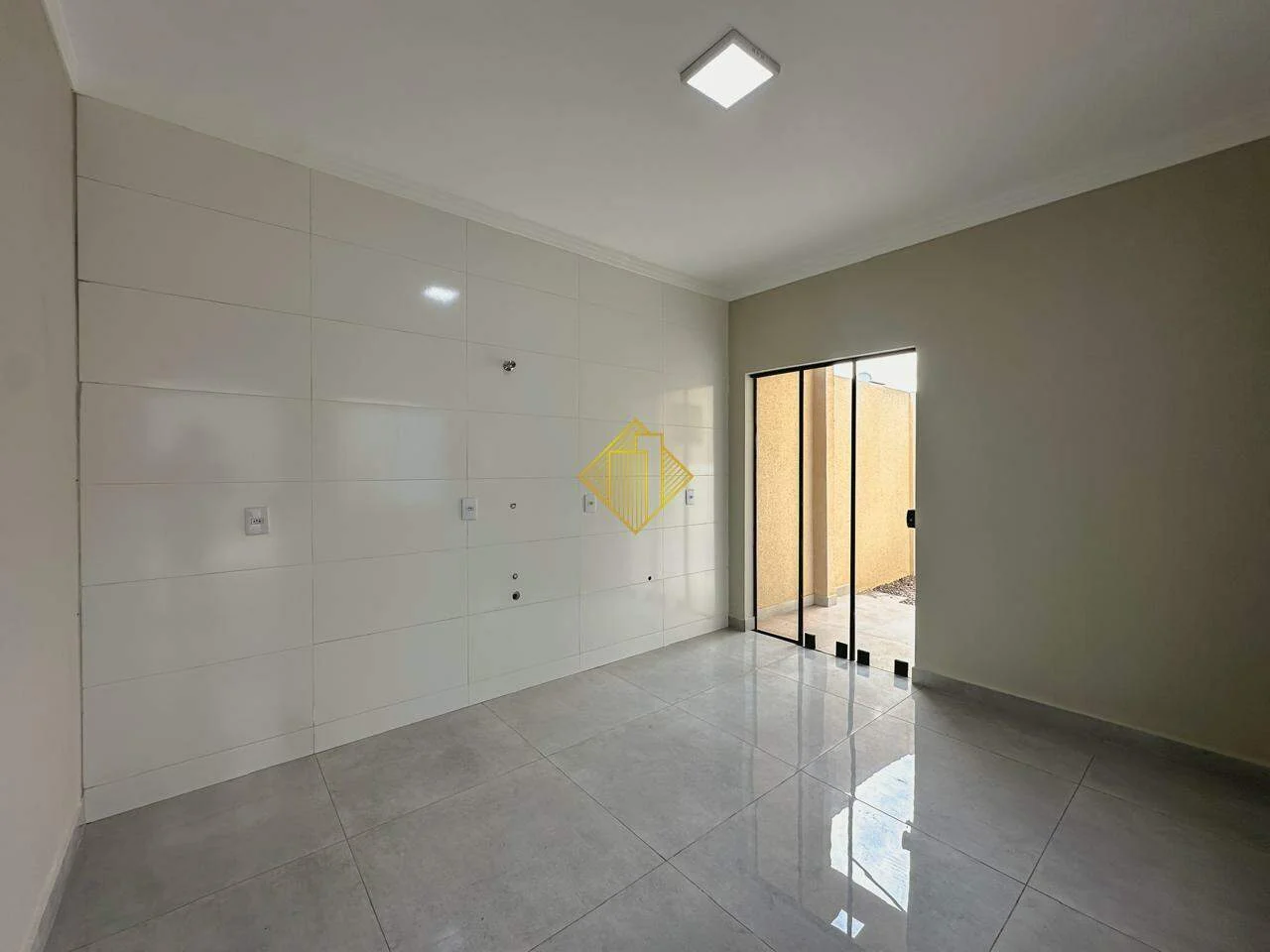 Casa à venda, 2 quartos, 1 vaga, Cascavel Velho - Cascavel/PR