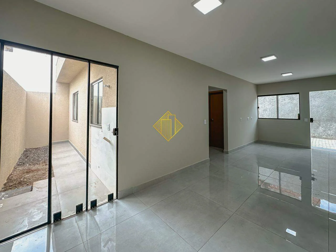 Casa à venda, 3 quartos, 1 vaga, Cascavel Velho - Cascavel/PR