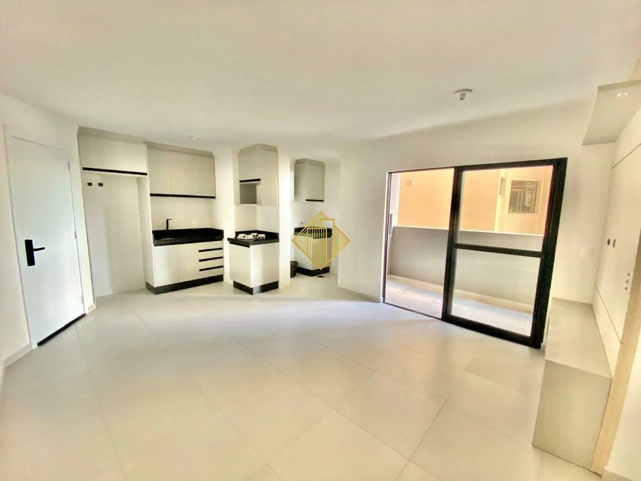 Apartamento NOVO no Centro de Cascavel! RESIDENCIAL ISAAC NEWTON