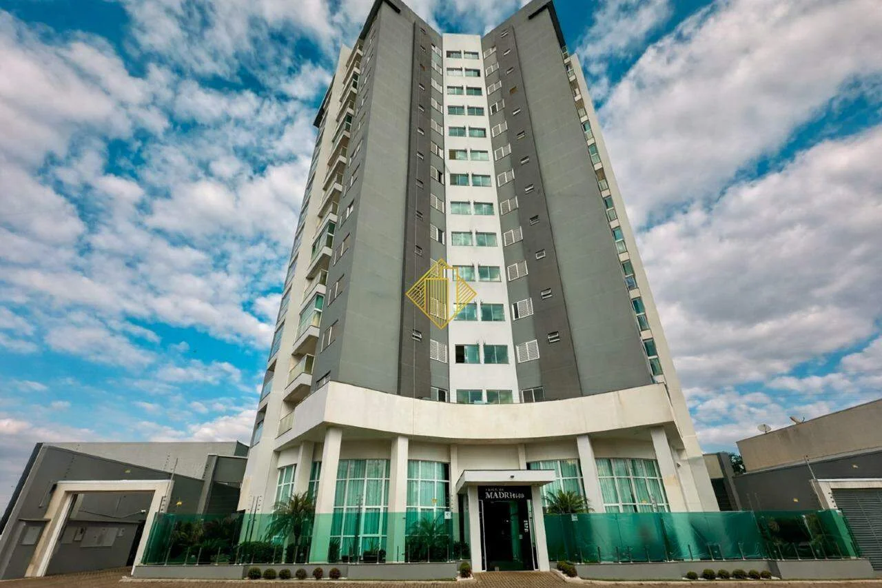 Viva com Estilo em Apartamento de Edifício Excelente!