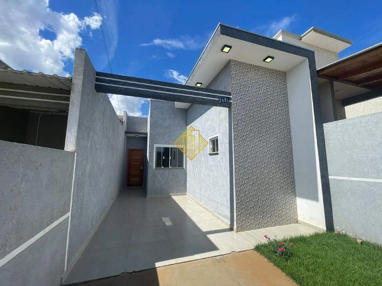 Casa à venda, 1 quarto, 1 suíte, 1 vaga, Pinheirinho - Toledo/PR