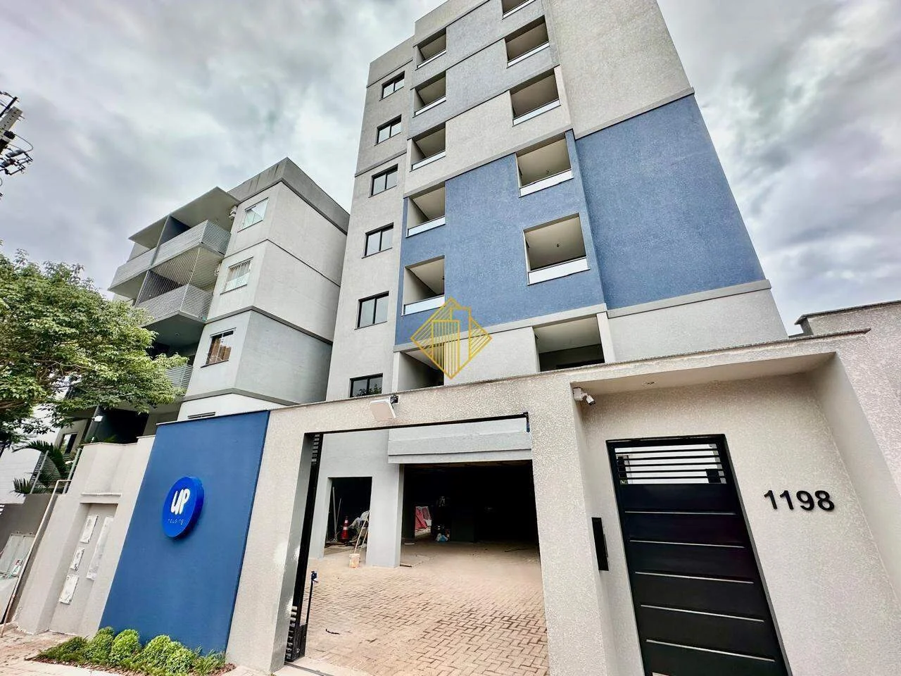 Apartamento para aluguel, 2 quartos, 1 suíte, 1 vaga, Centro - Cascavel/PR
