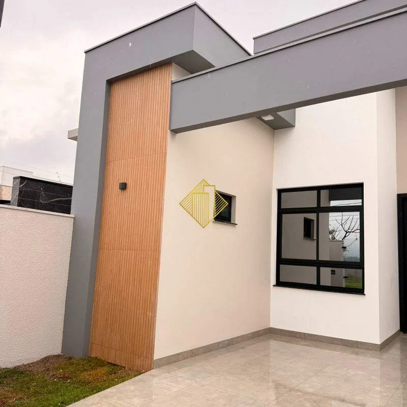 ** CASA COM 02 QUARTOS E 01 SUÍTE NO JARDIM TOCANTINS, TOLEDO - PR **