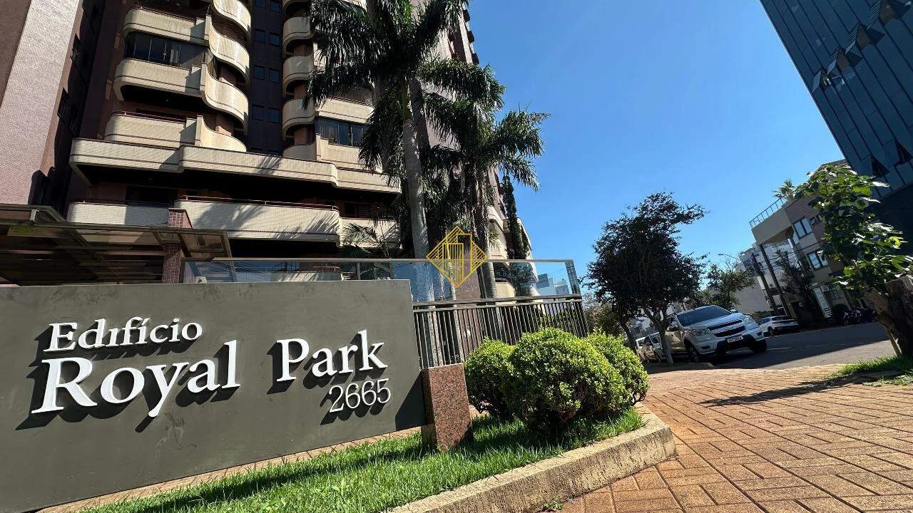Apartamento no Lago Edificio Royal Park com 3 Quartos 1 Suíte Piscina Salao de Festas 2 Vagas Jardim La Salle, Toledo PR