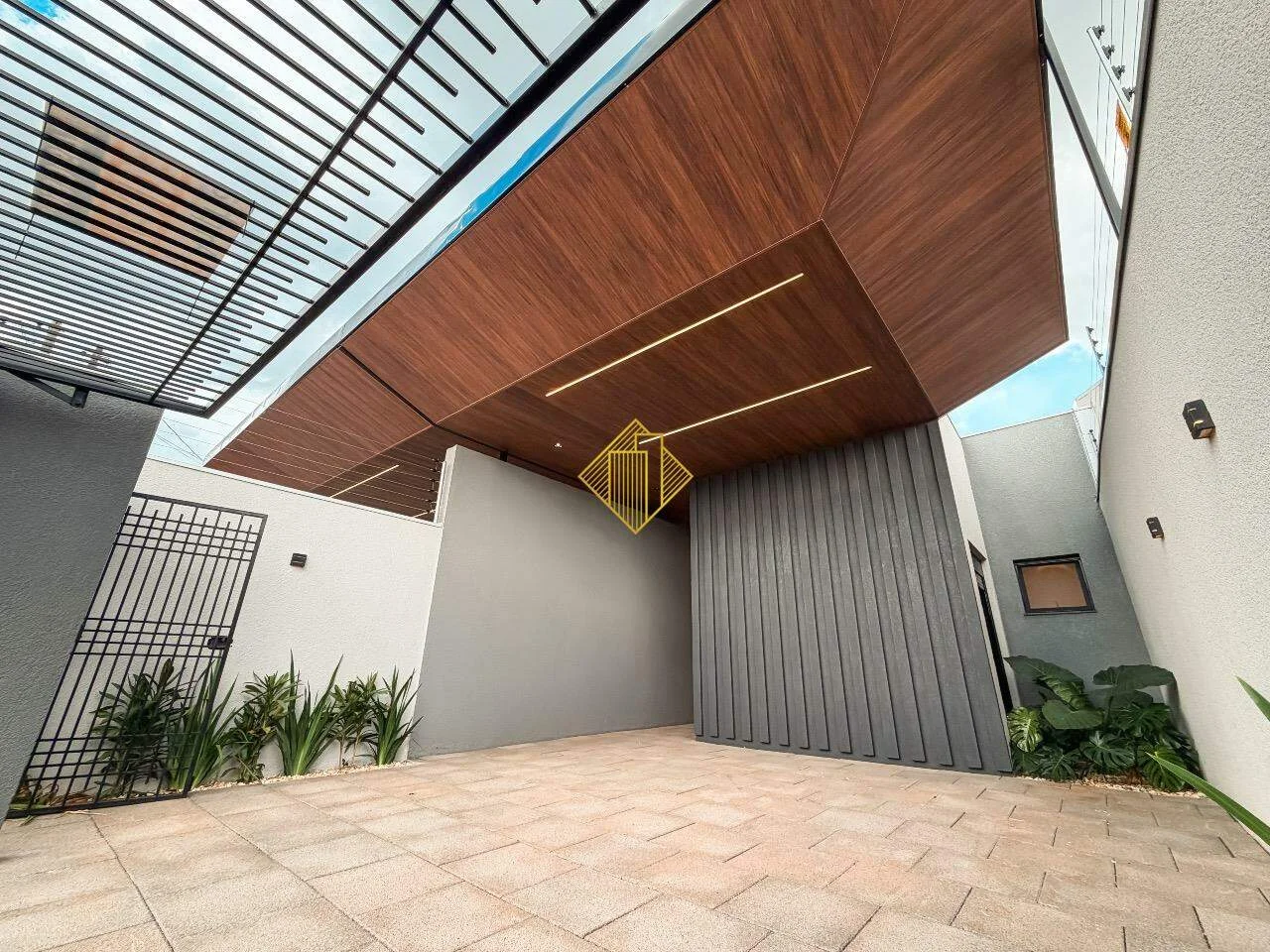 Casa à venda, 2 quartos, 1 suíte, 2 vagas, Universitário - Cascavel/PR
