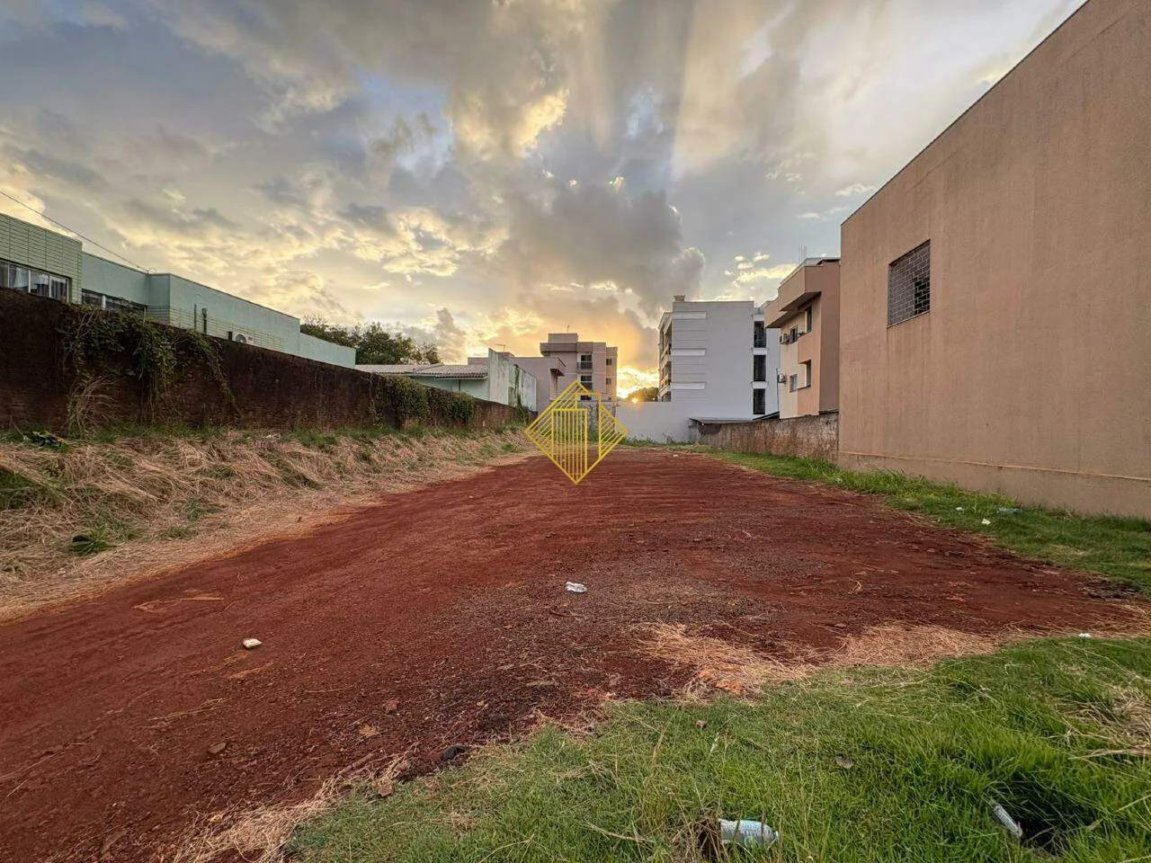 Terreno à venda, Jardim Coopagro - Toledo/PR