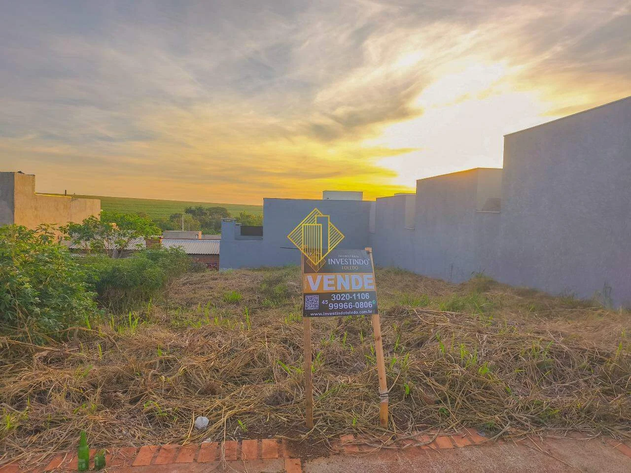 Terreno de 250m² à venda no Jardim Coopagro em Toledo PR
