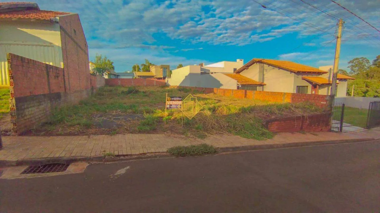 TERRENO em Marechal Cândido Rondon - PR , medindo 500,00m²