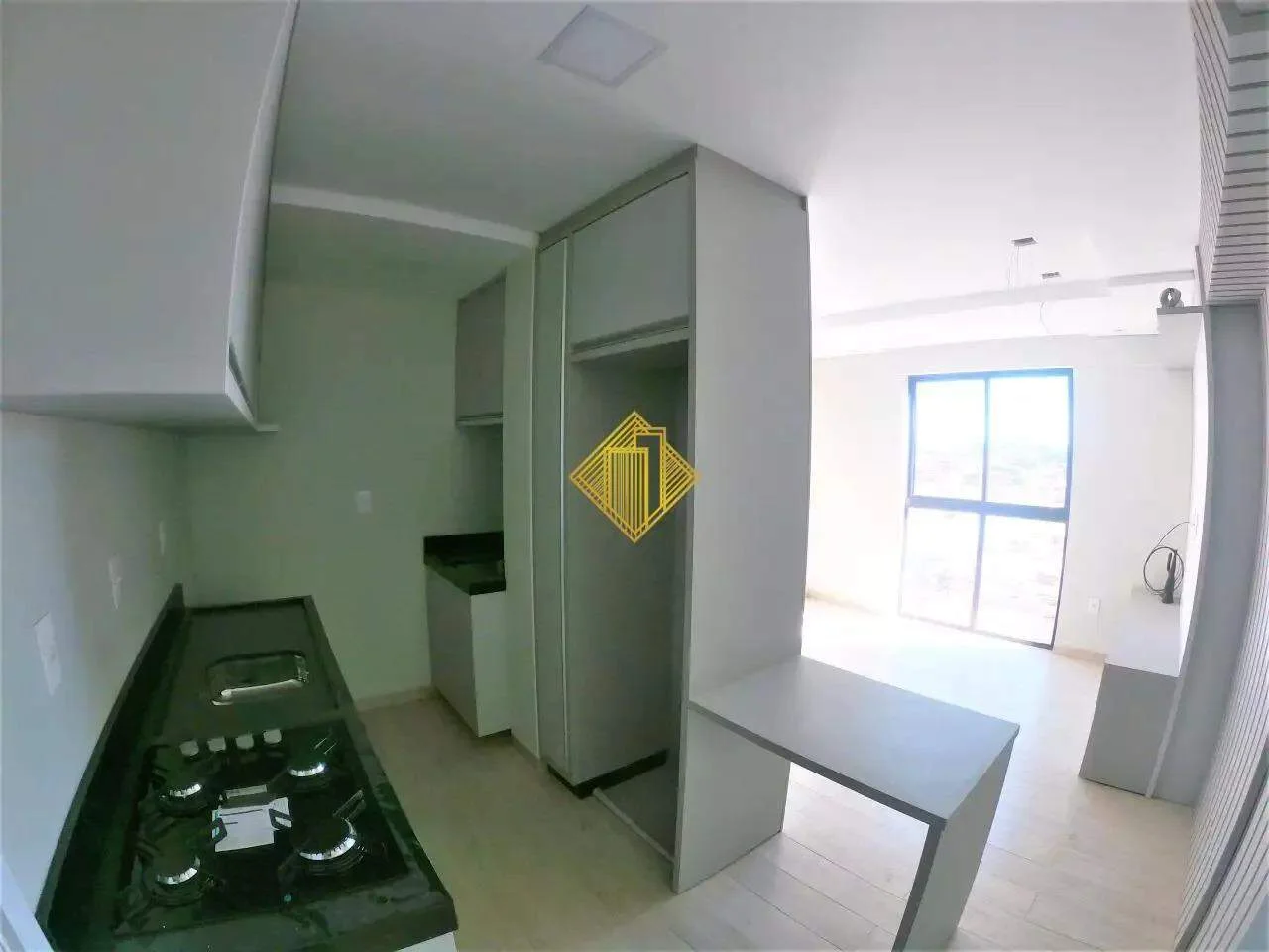 APARTAMENTO/STUDIO NO CENTRO EM TOLEDO-PARANÁ