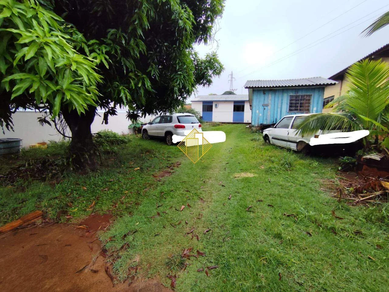 **Excelente Área com Sobra de Terreno Ideal para Comércio, Condomínio ou Moradia, Vila BEcker - Toledo Pr**