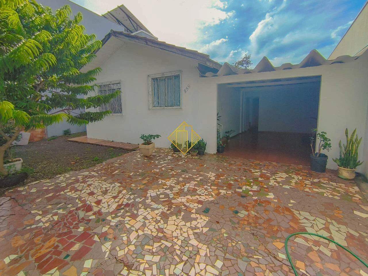 Casa à venda com 3 Quartos em terreno de 432m² no Jardim Pancera, Toledo-PR