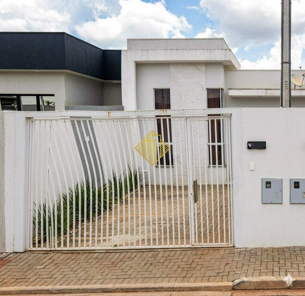Casa à venda, 2 quartos, 2 vagas, Floresta - Cascavel/PR