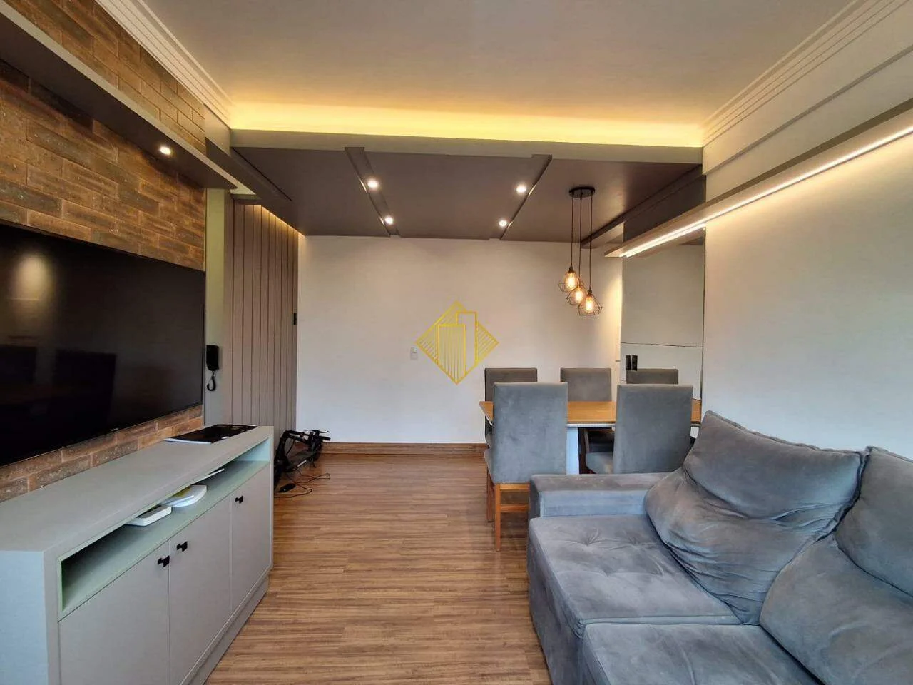 APARTAMENTO SEMI MOBILIADO PARA LOCAÇÃO - VILA INDUSTRIAL - TOLEDO/PARANÁ
