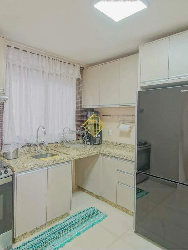Apartamento à venda, 3 quartos, 1 suíte, 2 vagas, Centro - Toledo/PR