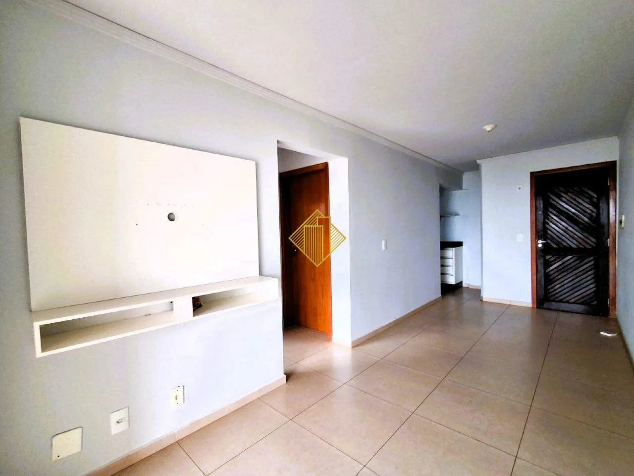APARTAMENTO COM DOIS QUARTOS PARA LOCAÇÃO NO JARDIM PANCERA - TOLEDO/PARANÁ