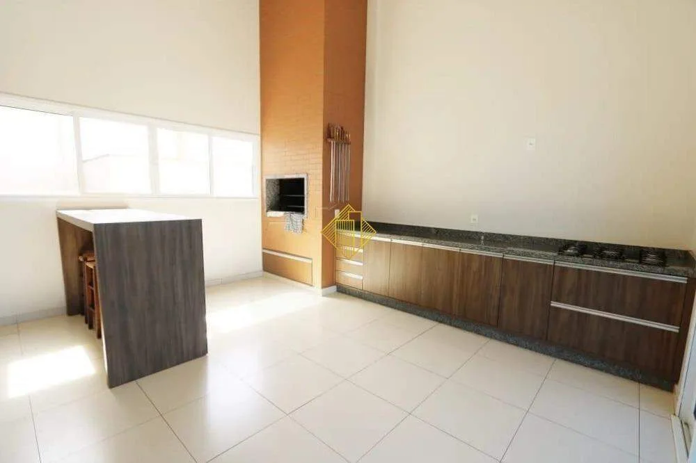 APARTAMENTO COM SUÍTE PROXIMO AO LAGO MUNICIPAL EM TOLEDO-PARANÁ