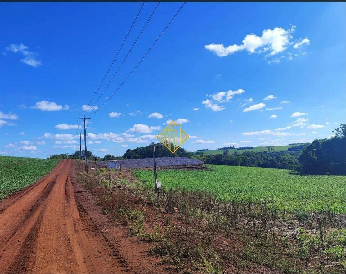 Chácara de lazer com usina solar em Vila Ipiranga