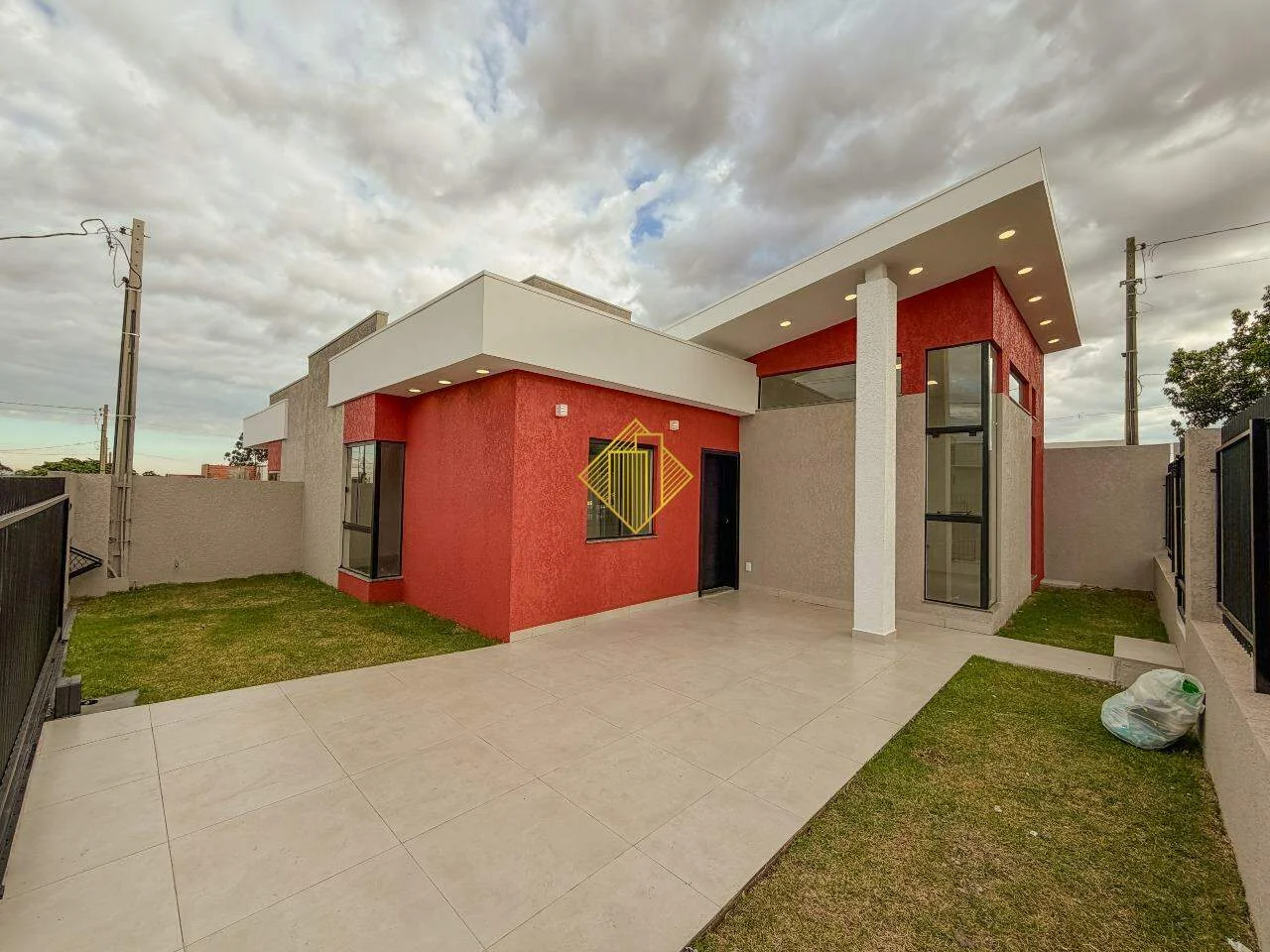 Casa com Suíte mais 02 quartos no Coopagro