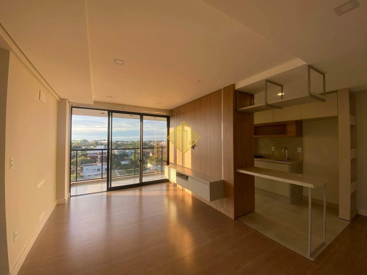 APARTAMENTO COM SUÍTE E ÁREA GOURMET PARA LOCAÇÃO NA VILA INDUSTRIAL - TOLEDO/PARANÁ