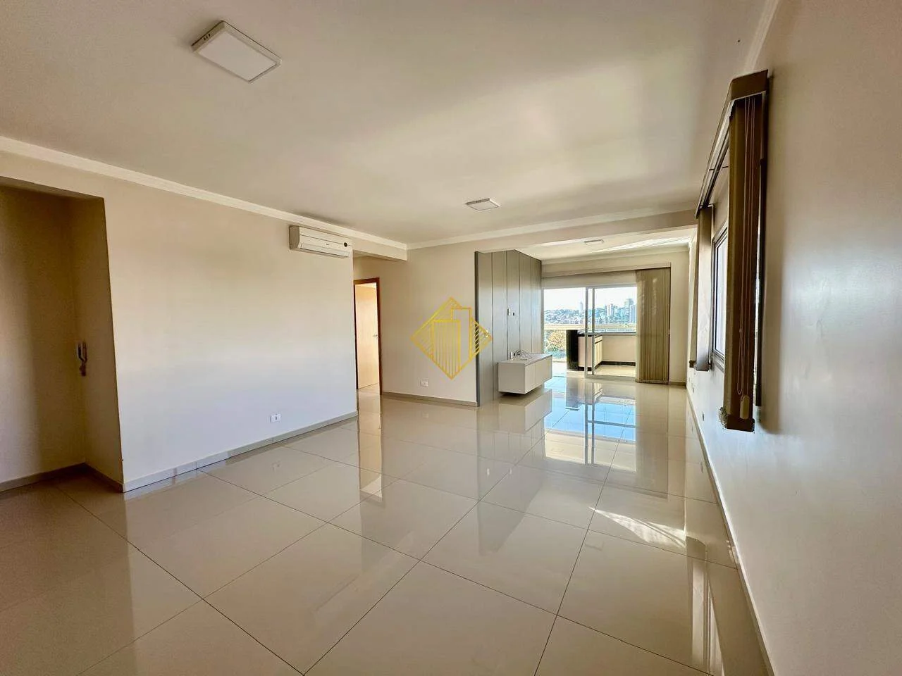 Apartamento para aluguel, 3 quartos, 1 suíte, 2 vagas, Cancelli - Cascavel/PR