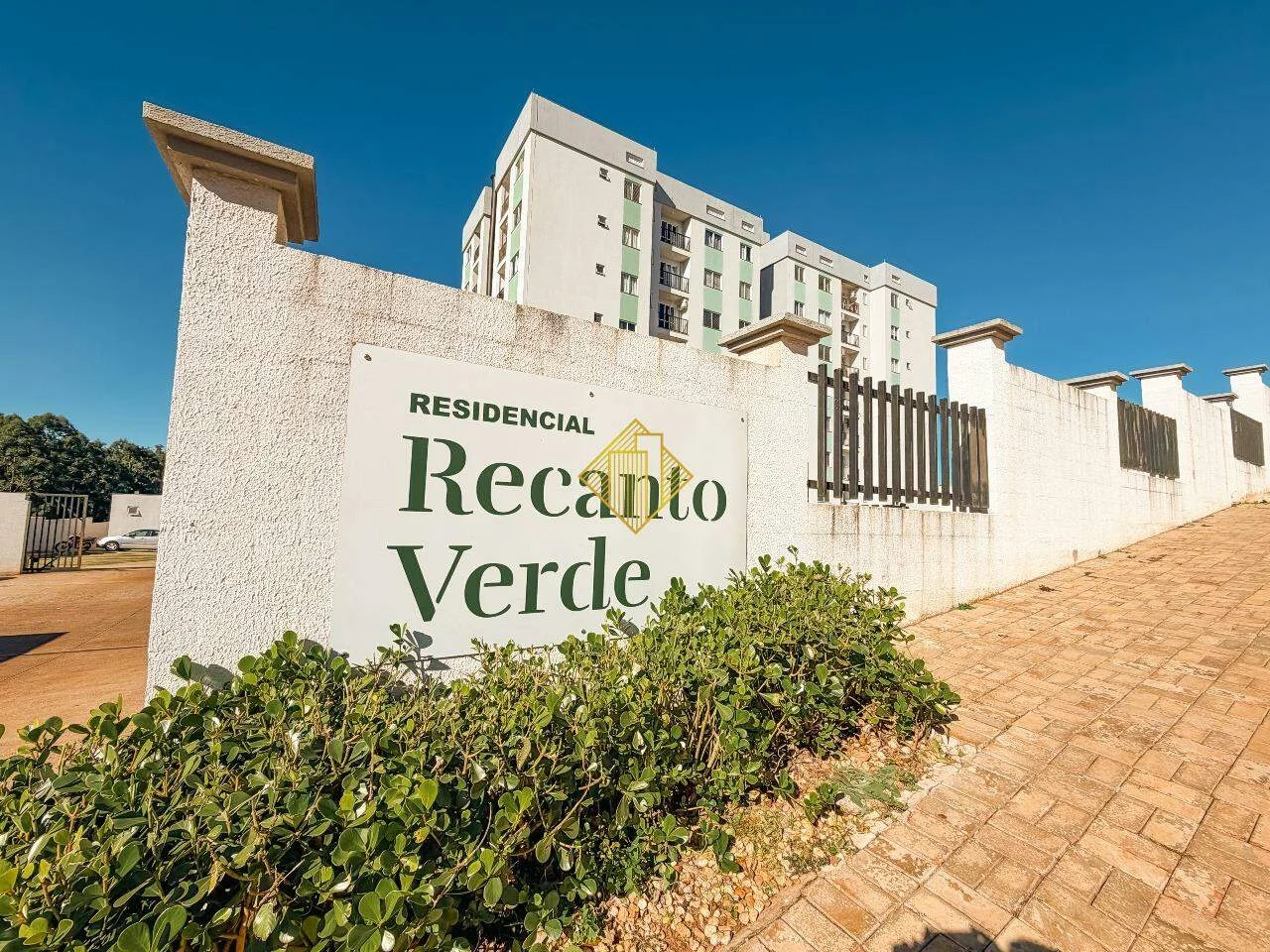 Apartamento à venda, 2 quartos, 1 vaga, Universitário - Cascavel/PR