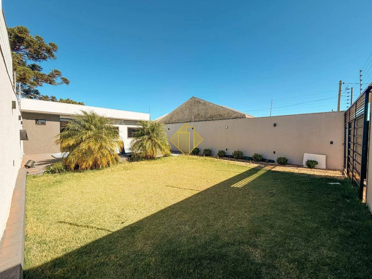 Casa à venda, 2 quartos, 3 vagas, Interlagos - Cascavel/PR
