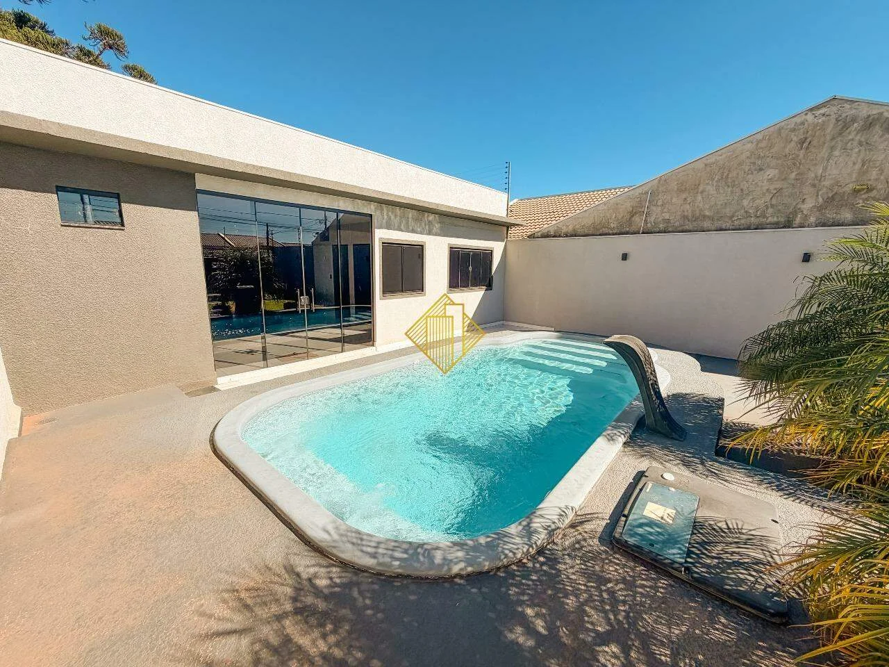 Casa à venda, 2 quartos, 3 vagas, Interlagos - Cascavel/PR