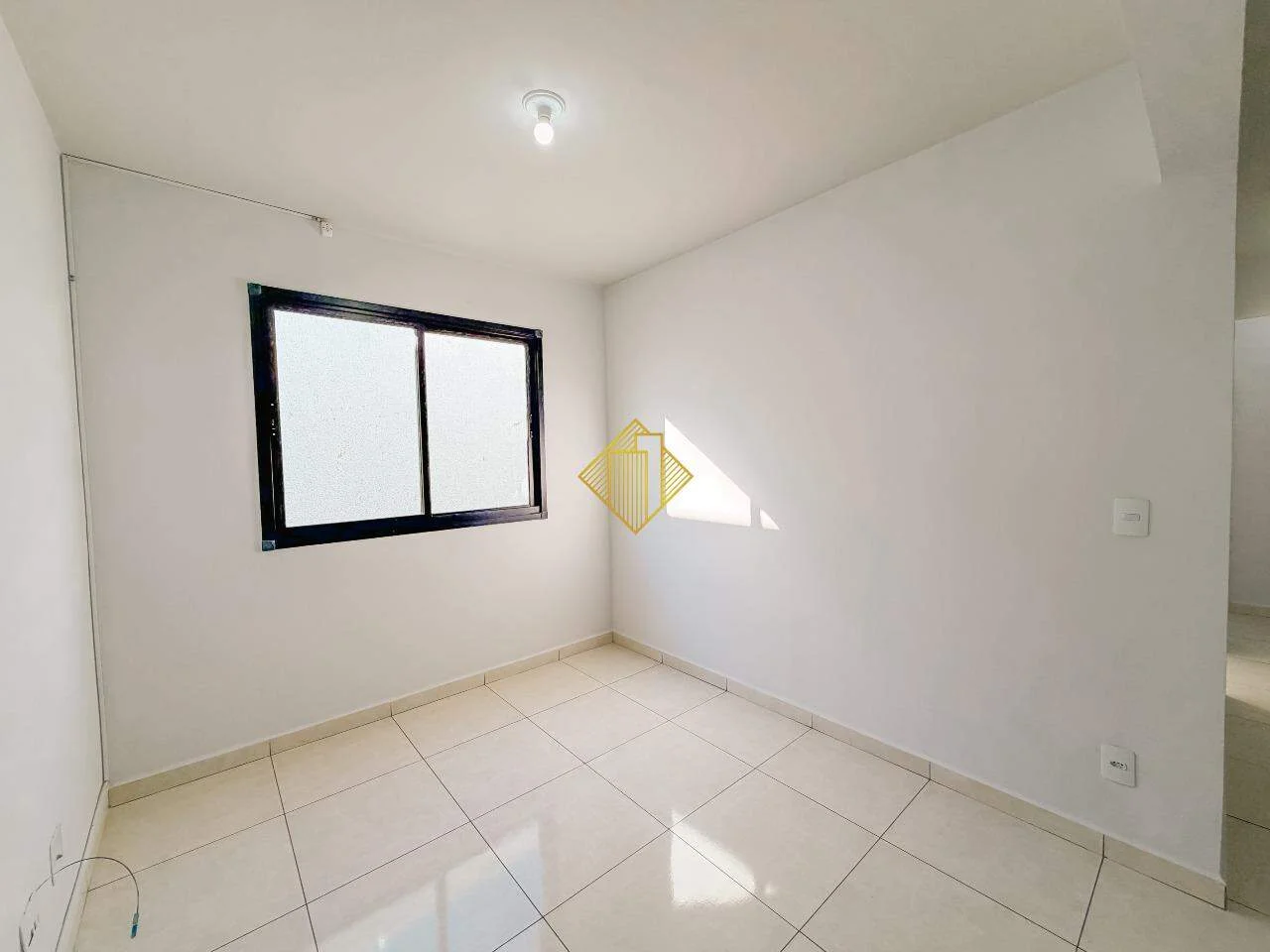 Apartamento com 2 quartos disponível para locação no Bairro TOCANTINS em TOLEDO-PR.