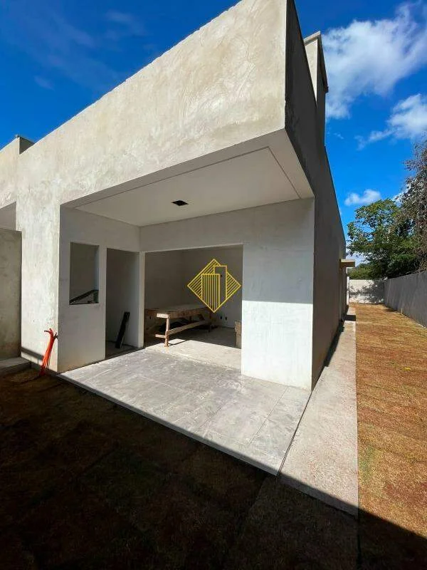 **Casa Nova à Venda , 01 Suíte e 02 Quartos – Vila Becker | Toledo/PR**