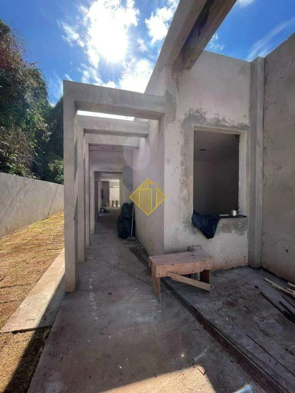 **Casa Nova à Venda , 01 Suíte e 02 Quartos – Vila Becker | Toledo/PR**