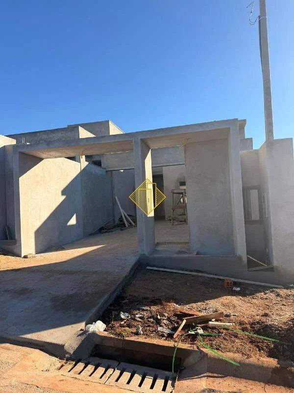 **Casa Nova à Venda , 01 Suíte e 02 Quartos – Vila Becker | Toledo/PR**