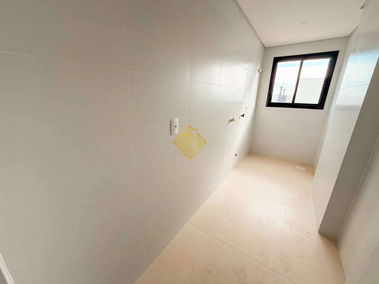 Apartamento à venda, 3 quartos, 1 suíte, 2 vagas, Cancelli - Cascavel/PR