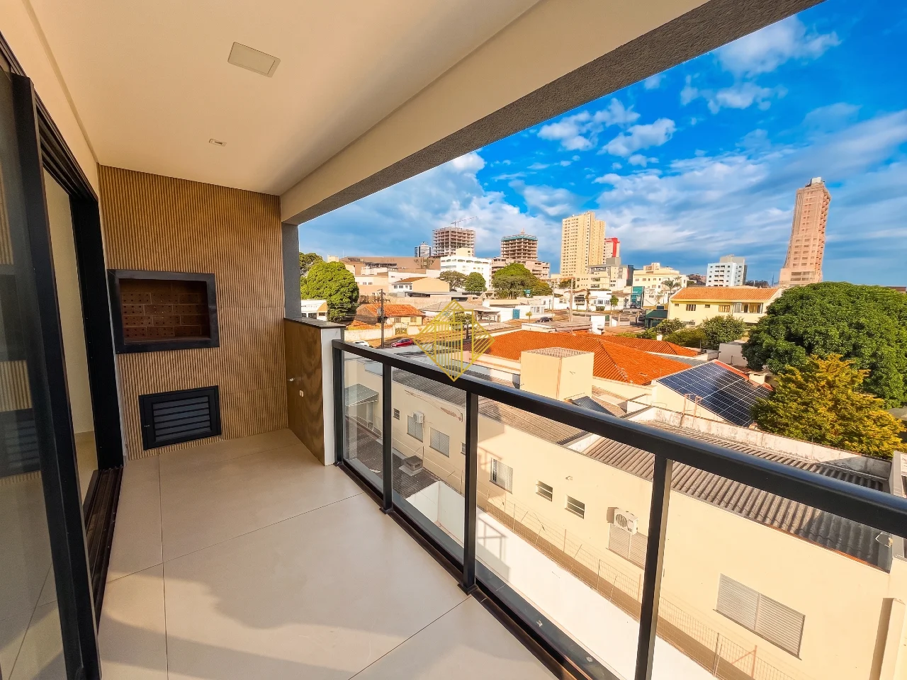 Apartamento à venda, 3 quartos, 1 suíte, 2 vagas, Cancelli - Cascavel/PR