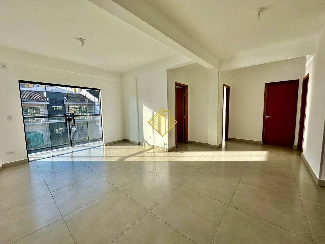 Apartamento para aluguel, 3 quartos, 1 suíte, Santa Cruz - Cascavel/PR