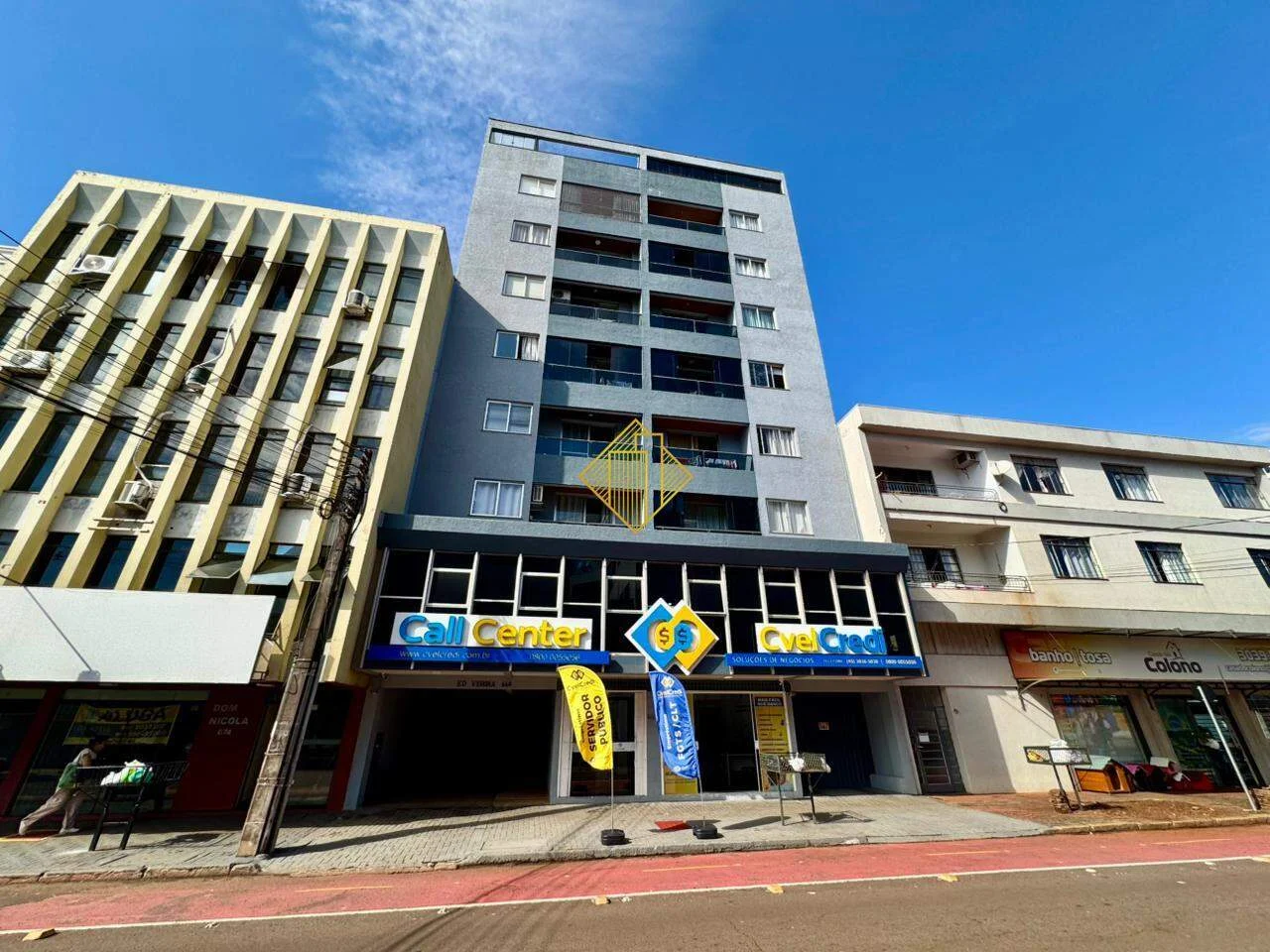 Apartamento à venda, 2 quartos, 1 vaga, Centro - Cascavel/PR