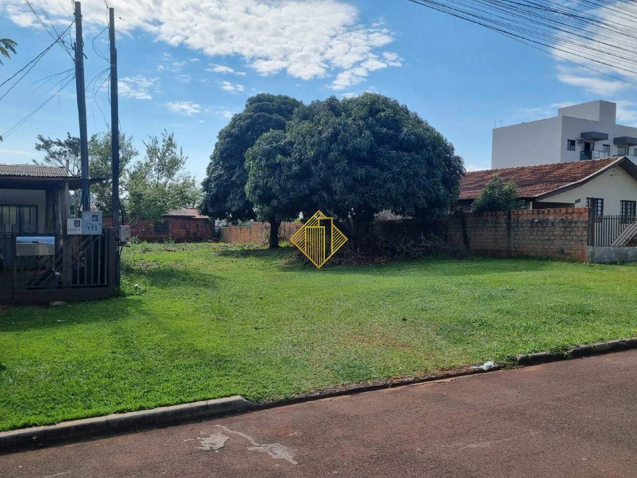 Terreno 490m² em Toledo-PR | Jardim Panorama (Residencial/Comercial)