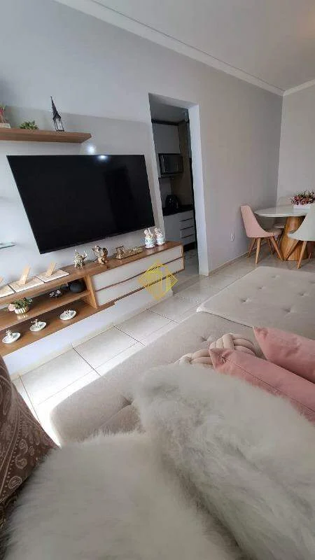 **APARTAMENTO COM 02 QUARTOS, JARDIM GISELA, TOLEDO PR**