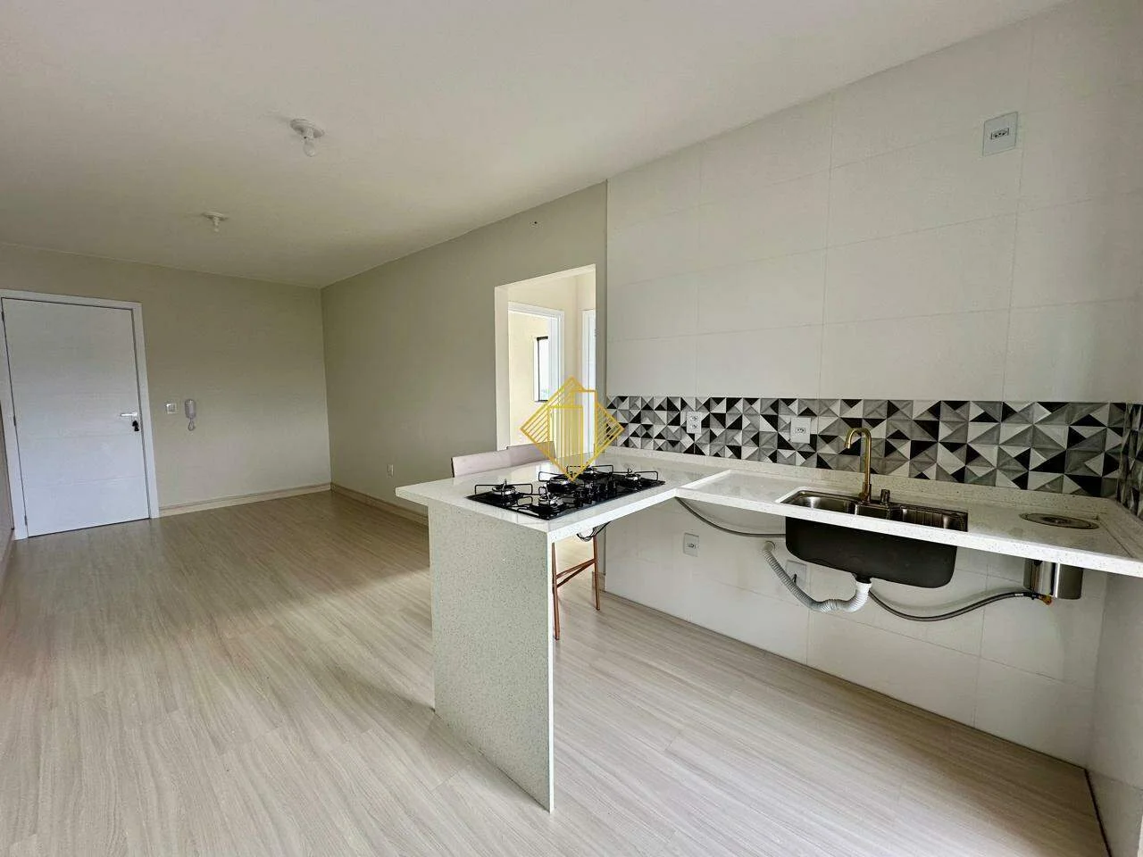 Apartamento para aluguel, 2 quartos, 1 vaga, Esmeralda - Cascavel/PR