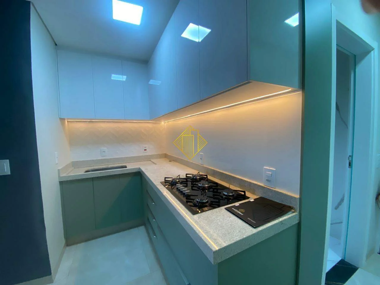 Apartamento para aluguel, 2 quartos, 1 suíte, 5 vagas, Jardim Gisela - Toledo/PR